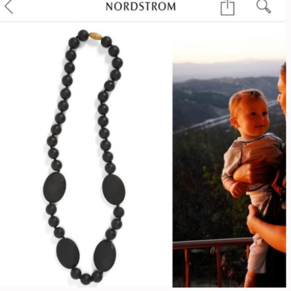 NEW! Chewbeads 'PERRY' Teether Necklace in BLACK - Picture 1 of 3